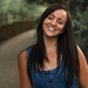 Meet your Posher, Lydia